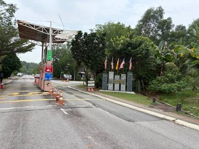 UNTUK DIJUAL- END LOT 2 TINGKAT, SUBANG BESTARI (Type Aman)