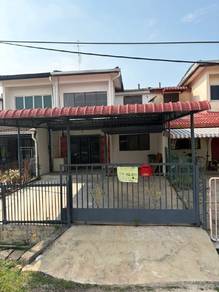 Freehold!! 2-Storey Terraced house 22x70 