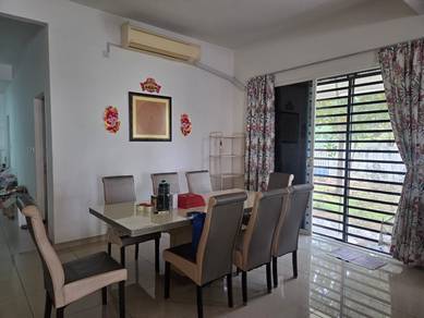 2 storey corner lot at sendayan for sale