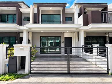 Double Storey Saujana Perdana. Saujana Utama, Sungai Buloh, Selangor