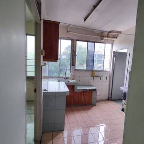 Pangsapuri Kampung Aman 1 (Sri Mewah Flat) Serdang, Seri Kembangan