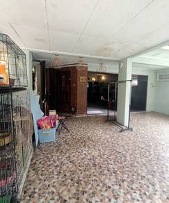 2 Storey House, Tropicana Golf & Country Resort, PJ [22’ x 80’]