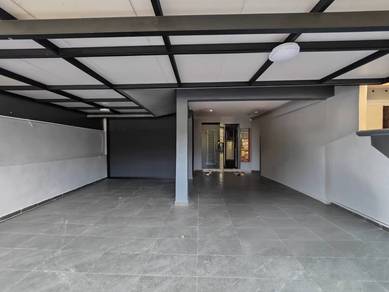 5 Bedroom Renovated Double Storey House / Taman Bukit kempas