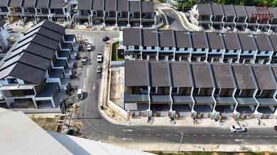 New-2.5-storey-Terraced-House-for-sale-Miri-Sarawak