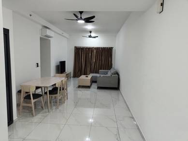 Middle Room for Rent – Batu Kawan Service Apartment