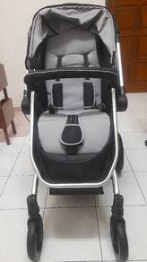stroller 
