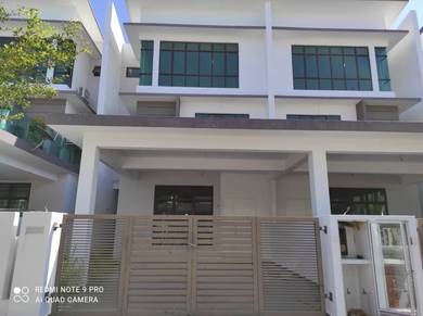 2.5-storey-Terraced-House-for-sale-Ayer-Keroh-Melaka