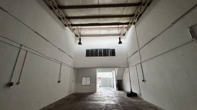 batu caves Bolton Factory 1.5sty 25x80 Bolton Industrial Park Cheap