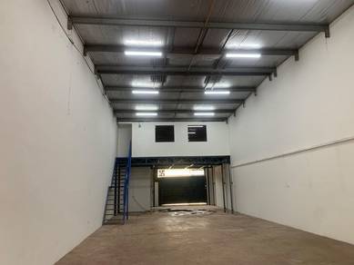 Taman Mount Austin Single Storey Factory with mezzanine Floor For Rent