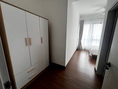 Fully Furnished Room for Rent at Sunsuria Forum Setia Alam