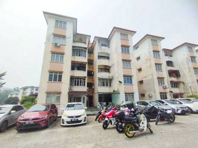 CORNER, LEVEL 1 Sri Melor Apartment Ukay Perdana Ampang