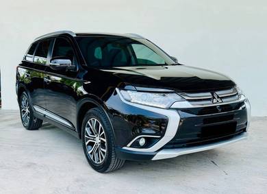 Mitsubishi Outlander 2.0L Facelift 7 Seater SUV