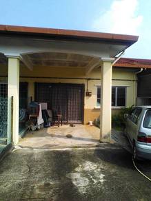 Taman desa baiduri Teres 1 tingkat 20ft x 74ft