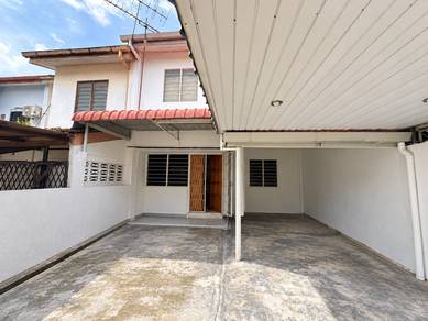 2 Storey Terrace Bukit Gedung Bayan Baru House For Sale