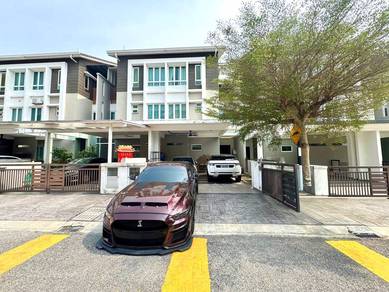 Tiara South Semenyih RUMAH CANTIK 3 Storey Terrace House