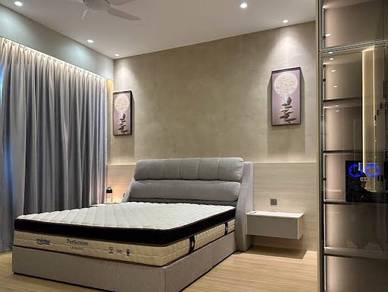 Kempas Baru, Setia Tropika, freehold condo