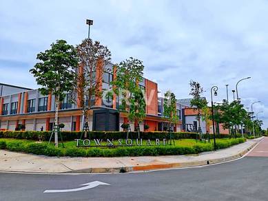 Gamuda Cove Town Square Brand New 3 Storey Endlot For Rent