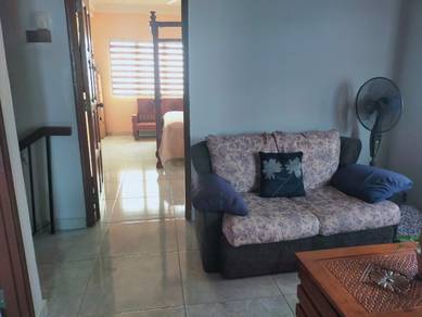 Bandar Country Homes 2 Storey Semi D – For Sale