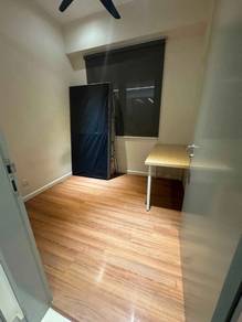 millerz Square For rent
