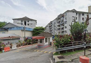Tanjung Court