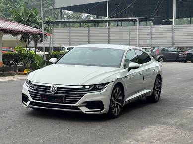 Volkswagen ARTEON 2.0 R-LINE TSI MY20 (A)