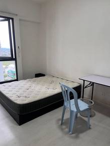 Equine Residence Free WiFi F/F 4R2B Seri Kembangan UPM The Mines Park