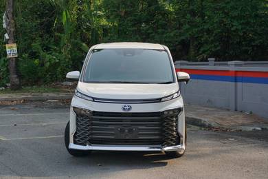 Toyota VOXY 2.0 S-G Hybrid (A)