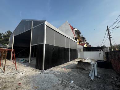 Pandan Mewah, Ampang Warehouse