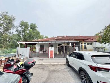Corner Lot Terrace Bandar Saujana Putra