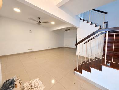 {22x75sf} 2 sty Freehold House, Ebony, Garland, Kota Emerald, rawang