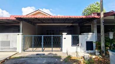 Single storey below market for sale at Ayer Keroh
