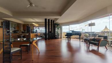 Two Adjoining Unit Riverbank Suites For Sale