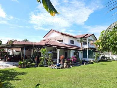 Bungalow House Section 4, Bdr Baru Bangi 17,600 sqft