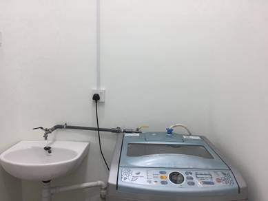 FEMALE ROOM ONLY, Sg Besi LRT Station, Lake Fields, TBS, Trillium