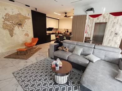 Quay West Residence