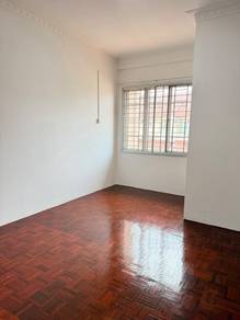 Double Storey Unigarden Near UNIMAS for sale