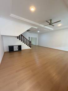 Double Storey Unigarden Near UNIMAS for sale