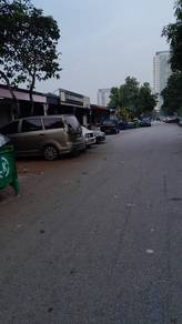 Kedai/Kilang.Bandar Saujana Putra.