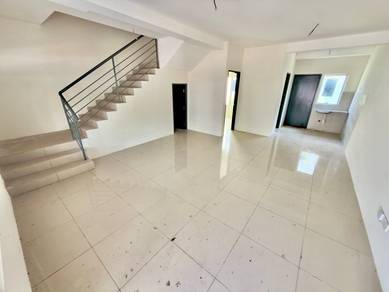 Bare Unit + 20'x60' + Gated Teres di Kita Mekar, Cybersouth Dengkil