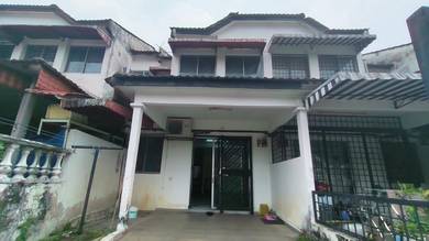 Cheras Awana【Good Condition】Extended House 15'x60'【3Room2Bath】FREEHOLD