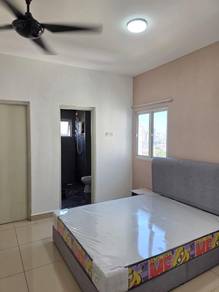 Maxim Citylight Sentul Master Bedroom For Rent (Only Malay Lady)