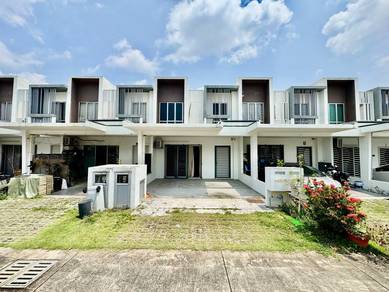 (RUMAH CLEAN) Double Storey Terrace @ Casa View Cybersouth Dengkil