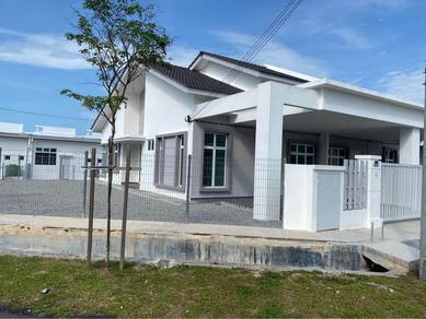 Bumi Lot New House Single Storey Semi D Full Loan nr Ayer Molek Melaka