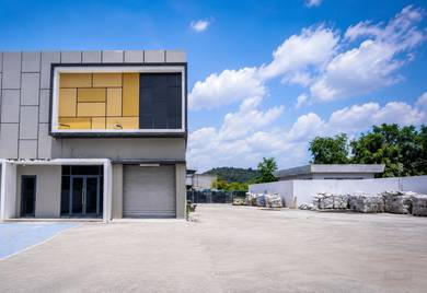 Warehouse-/-Factory-for-rent-Puncak-Alam-Selangor