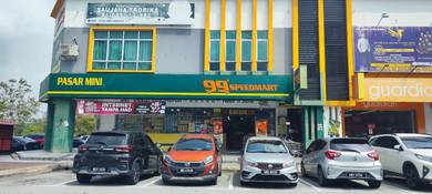 Plazo seremban 2 corner for rent