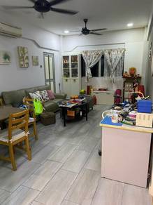 Sri Bahagia Court