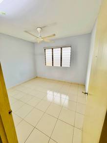 Pangsapuri Semarak Setia Alam Apartment Near Setia City Mall Rent