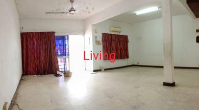 Two storey landed house with aircons and kitchen cabinets in midah