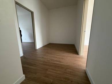 FULL LOAN 2100sf PINGGIRAN SHAH ALAM KOTA KEMUNING RIMBAYU JALAN KEBUN