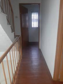 Kepong sri sinar 2.5 sty terrace house for sale
